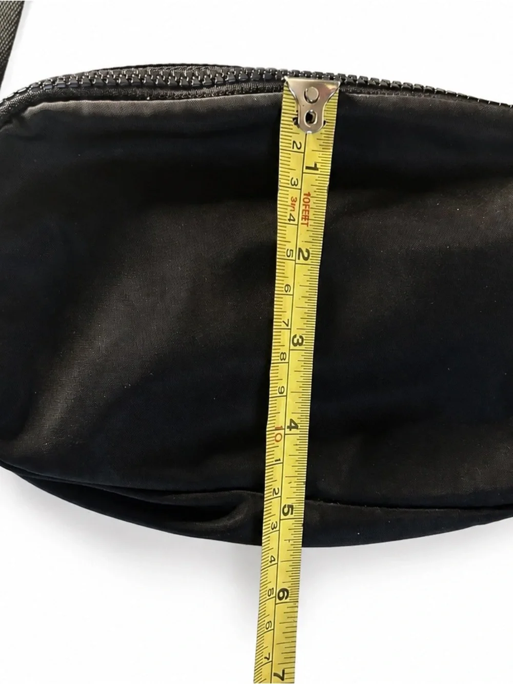 lululemon Everywhere Black Waist/Shoulder Belt Bag 1L